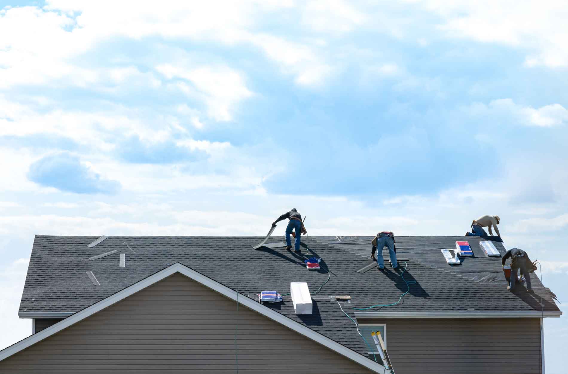 roofing des moines